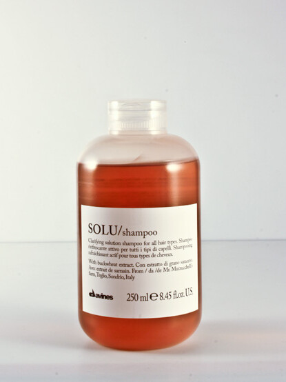 DAVINES ESSENTIAL HAIR CARE SOLU SHAMPOO 250 ml