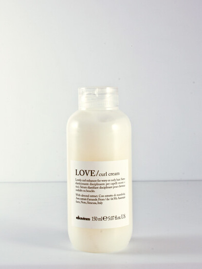 DAVINES ESSENTIAL HAIR CARE LOVE CURL CREAM 150 ml